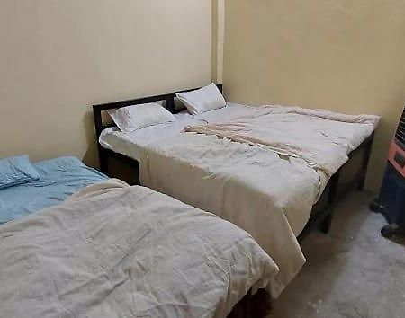 Shree Kashi Govardhan Dham Hotel Ujjain Luaran gambar