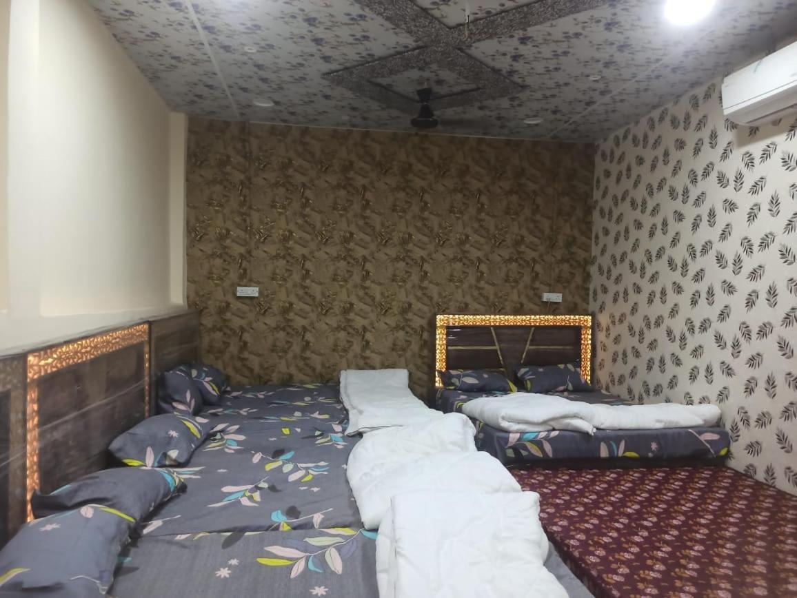 Shree Kashi Govardhan Dham Hotel Ujjain Luaran gambar