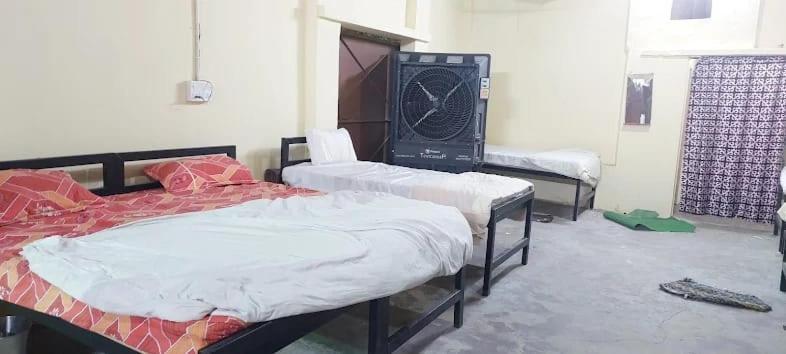 Shree Kashi Govardhan Dham Hotel Ujjain Luaran gambar